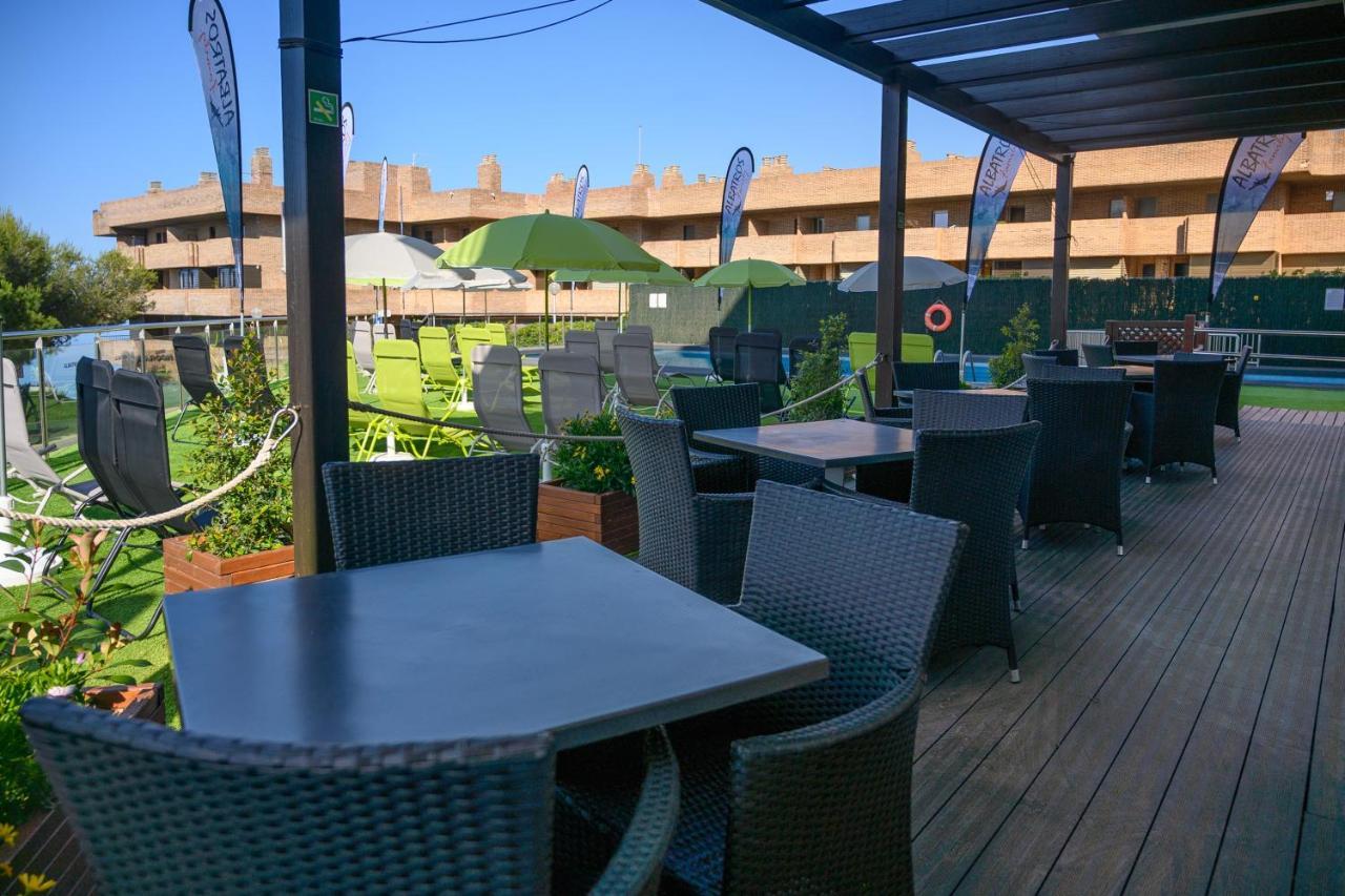 Apartaments Albatros Family سالو المظهر الخارجي الصورة