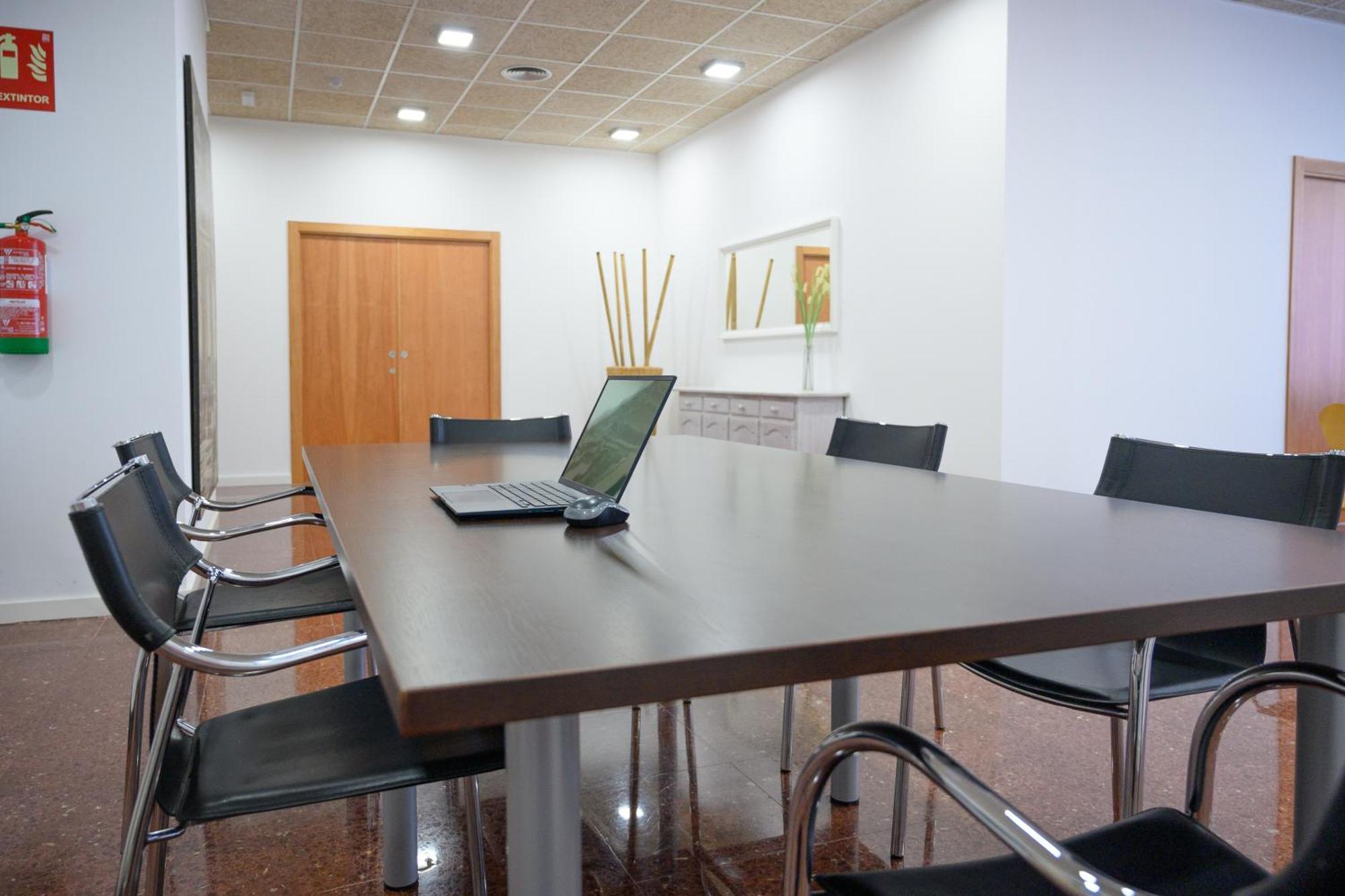 Apartaments Albatros Family سالو المظهر الخارجي الصورة