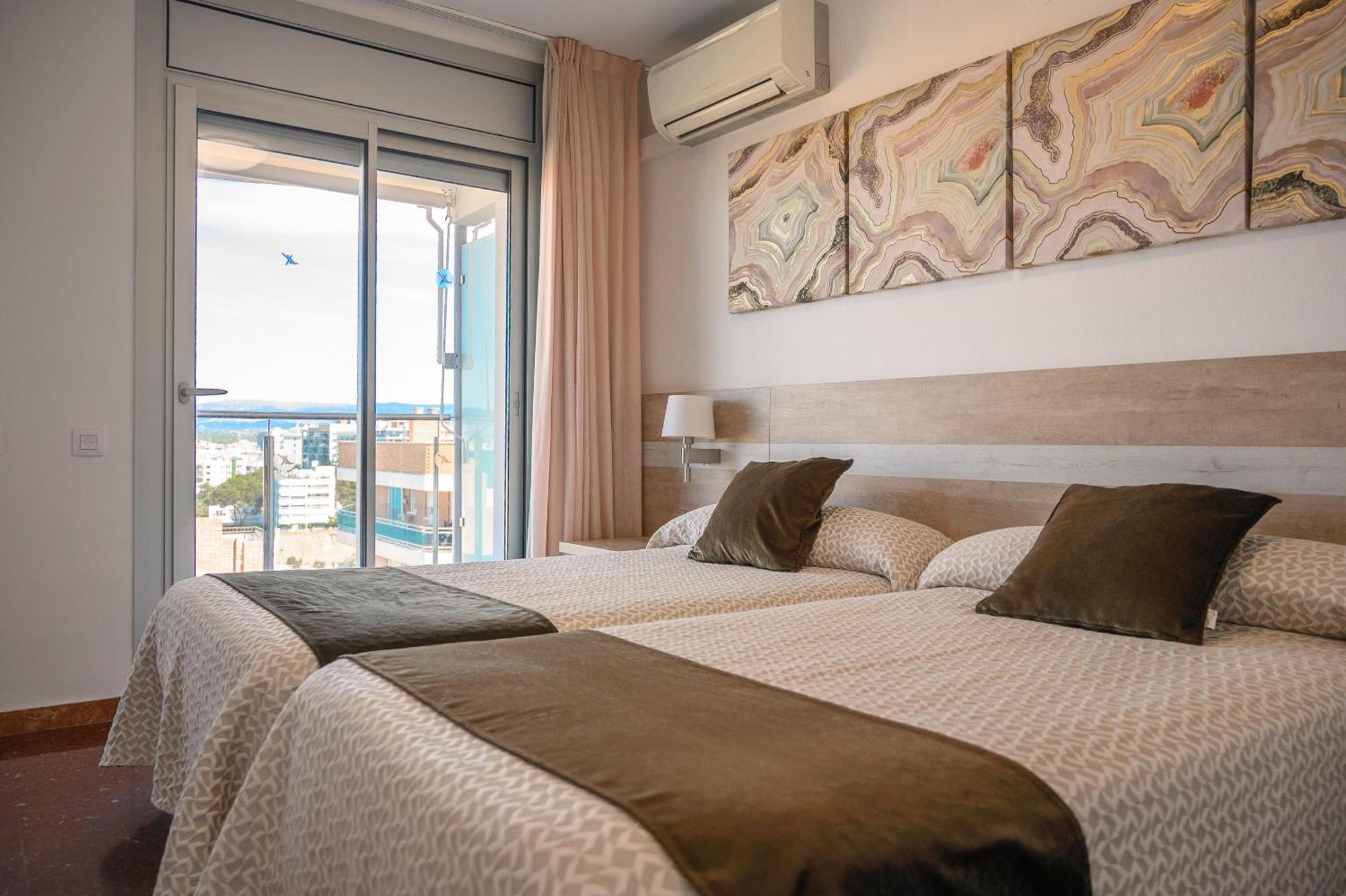 Apartaments Albatros Family سالو المظهر الخارجي الصورة
